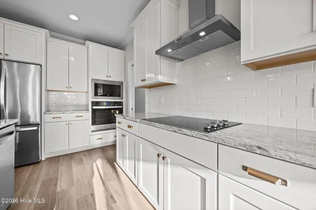 $459,900 | 604 Larkspur Lane, Hubert, NC 28539