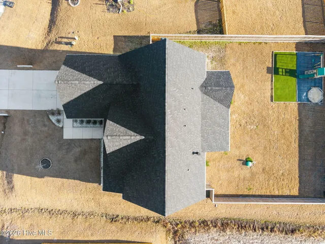 $459,900 | 604 Larkspur Lane, Hubert, NC 28539