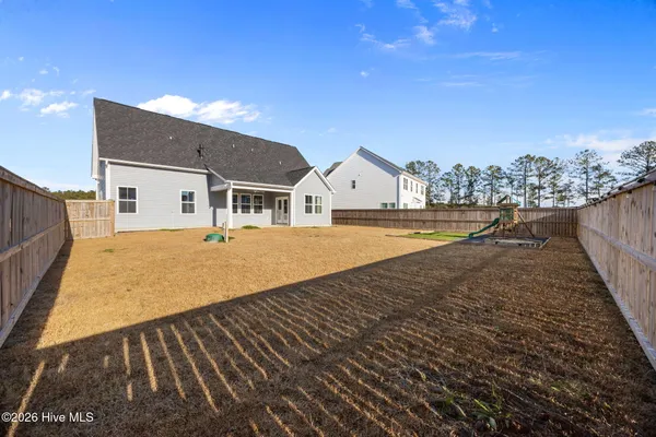 $459,900 | 604 Larkspur Lane, Hubert, NC 28539