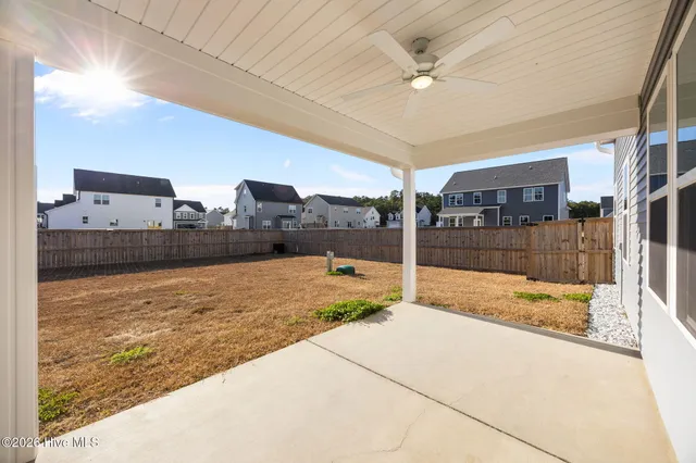 $459,900 | 604 Larkspur Lane, Hubert, NC 28539