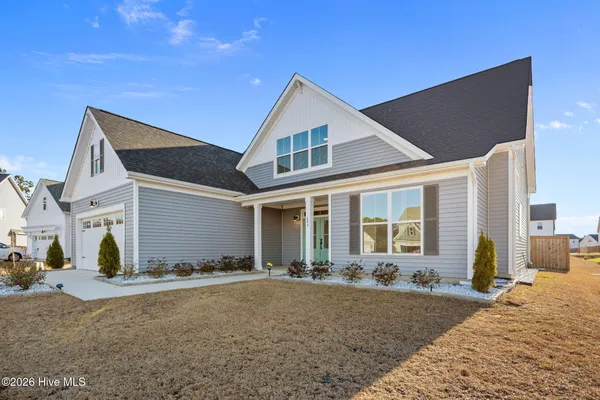 $459,900 | 604 Larkspur Lane, Hubert, NC 28539