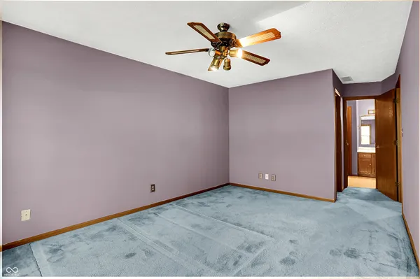 $199,000 | 243 East County Line Road, Greenwood, IN 46143