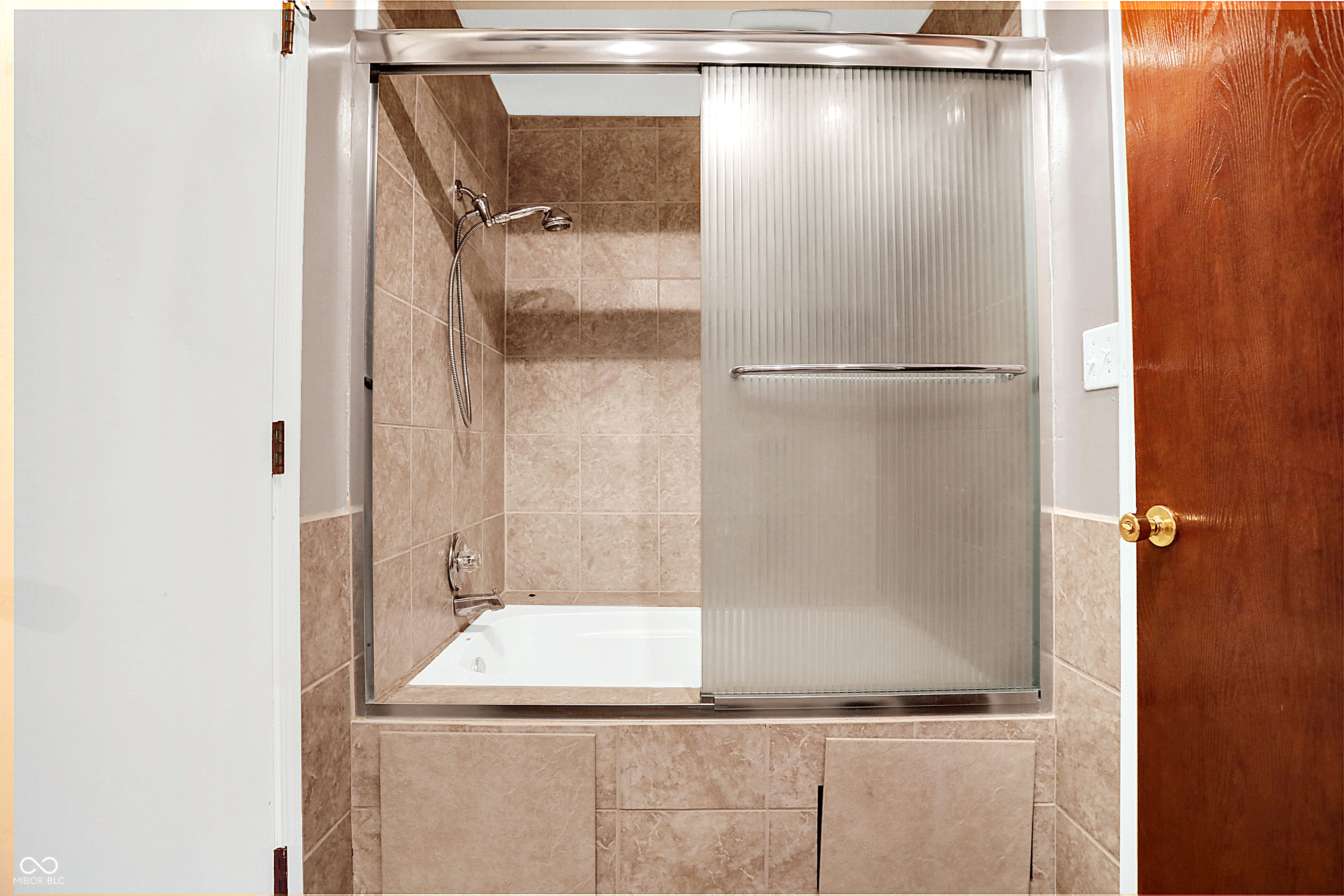 243 East County Line Road Greenwood, IN 46143 - Photo 31 of 42