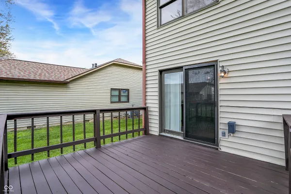 $199,000 | 243 East County Line Road, Greenwood, IN 46143