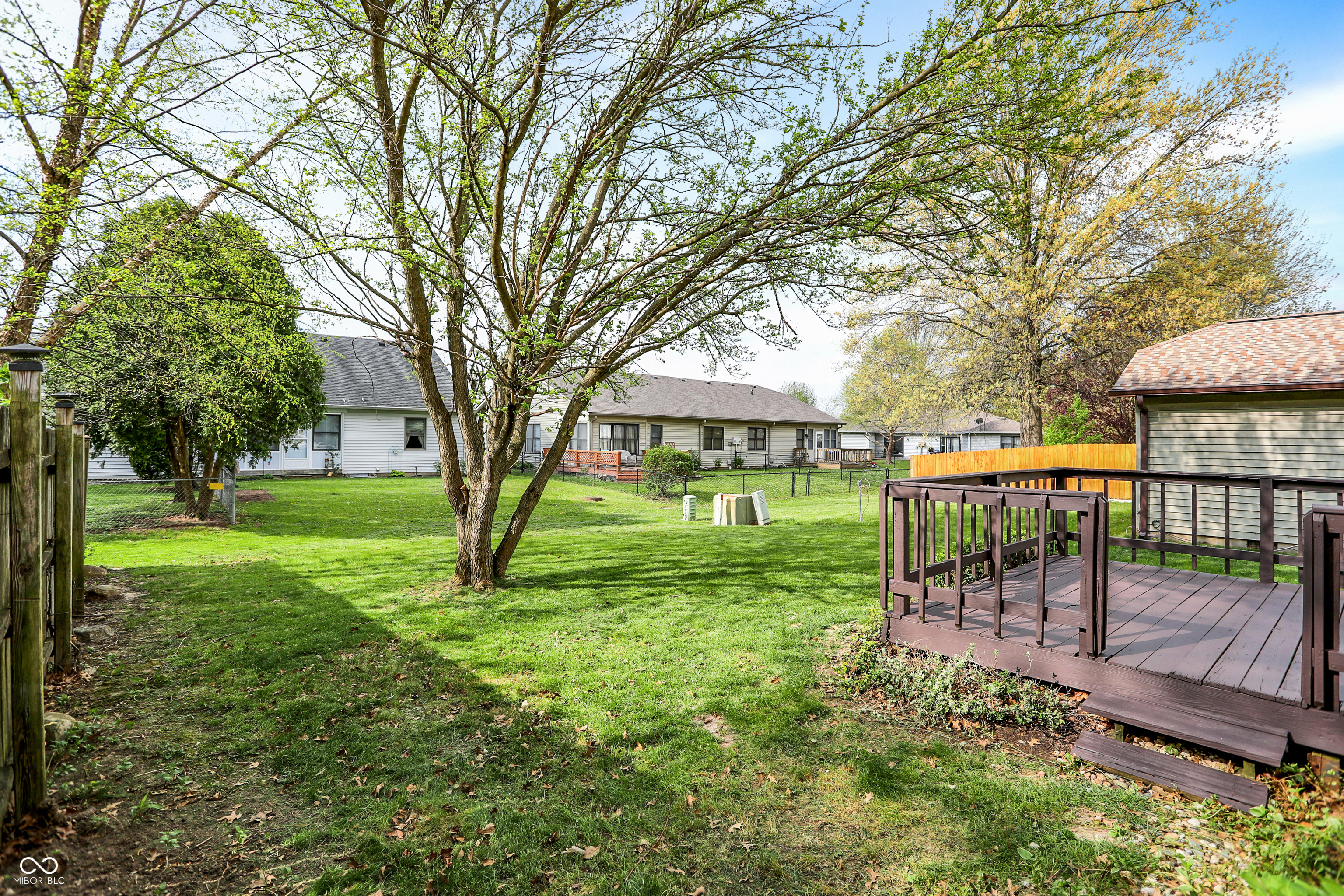 243 East County Line Road Greenwood, IN 46143 - Photo 40 of 42