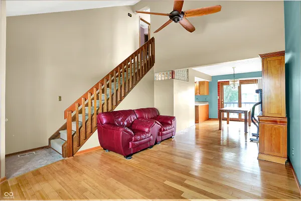 $199,000 | 243 East County Line Road, Greenwood, IN 46143