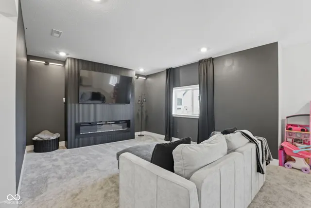 $885,000 | 11420 Gammel Place, Fishers, IN 46040