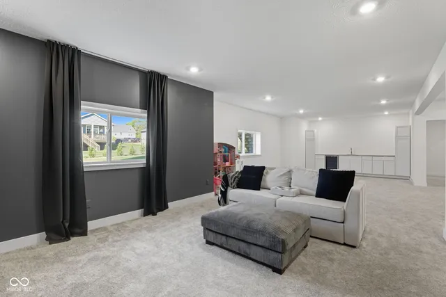 $885,000 | 11420 Gammel Place, Fishers, IN 46040