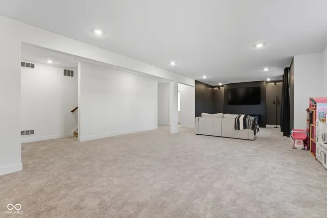 $885,000 | 11420 Gammel Place, Fishers, IN 46040