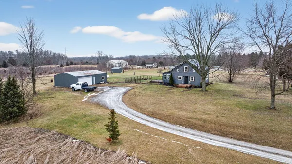 $289,900 | 6770 Cement City Road, Brooklyn, MI 49230