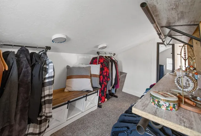 $297,400 | 6770 Cement City Road, Brooklyn, MI 49230