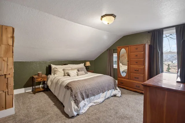 $297,400 | 6770 Cement City Road, Brooklyn, MI 49230