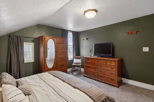 $289,900 | 6770 Cement City Road, Brooklyn, MI 49230