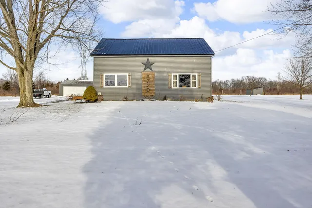 $297,400 | 6770 Cement City Road, Brooklyn, MI 49230