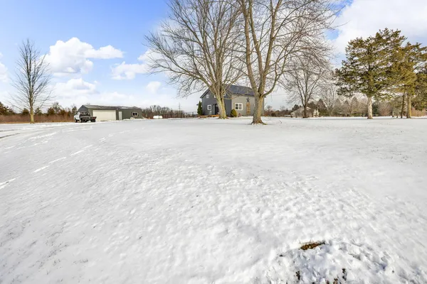 $289,900 | 6770 Cement City Road, Brooklyn, MI 49230