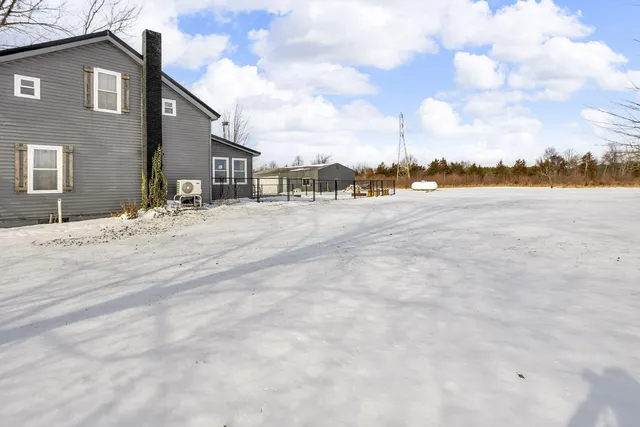 $297,400 | 6770 Cement City Road, Brooklyn, MI 49230