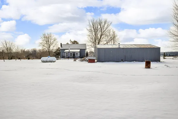 $289,900 | 6770 Cement City Road, Brooklyn, MI 49230