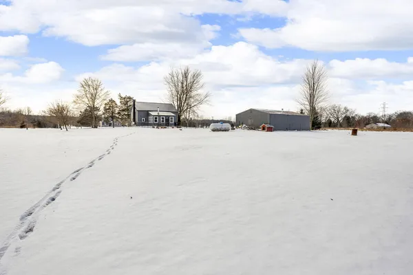$289,900 | 6770 Cement City Road, Brooklyn, MI 49230