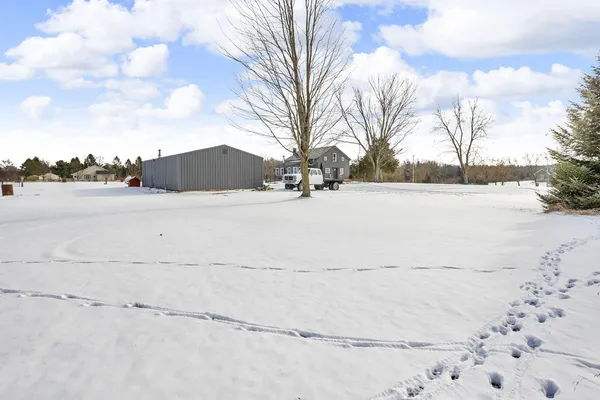 $289,900 | 6770 Cement City Road, Brooklyn, MI 49230