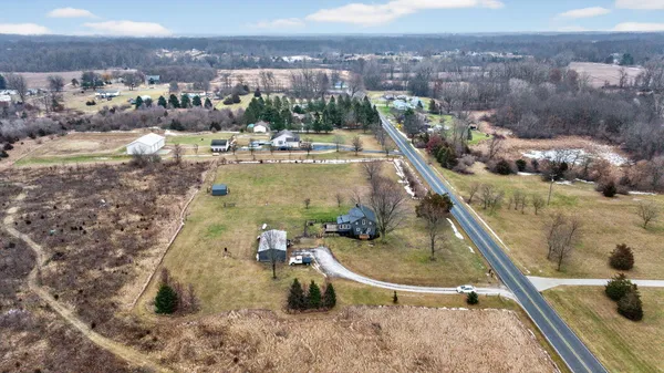 $289,900 | 6770 Cement City Road, Brooklyn, MI 49230