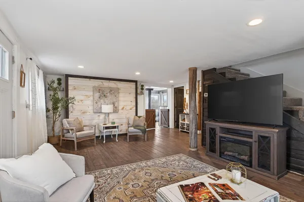 $289,900 | 6770 Cement City Road, Brooklyn, MI 49230