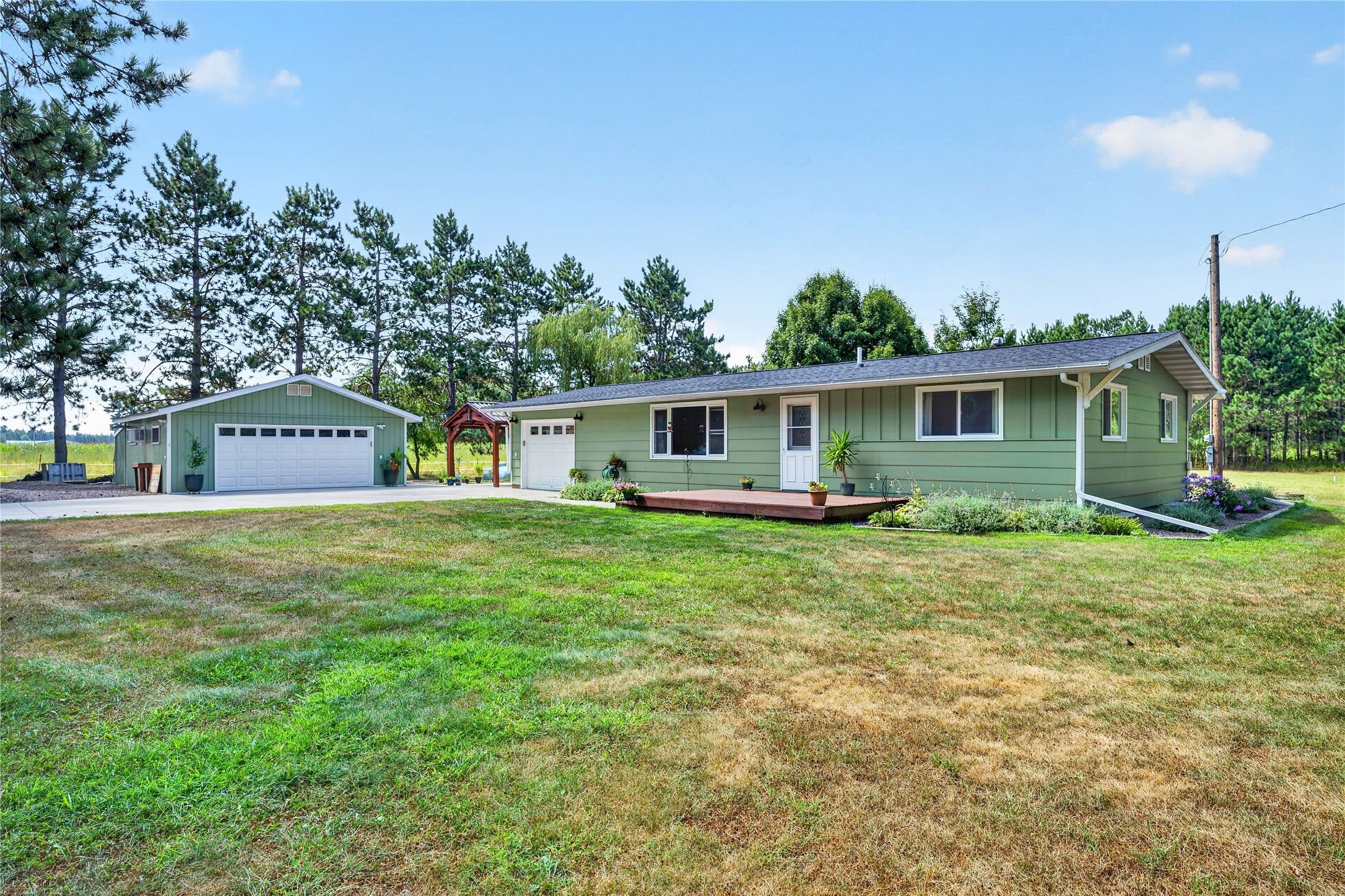 N6581 Mackey Road Springbrook, WI 54875 - Photo 2 of 58 Gallery Image 2