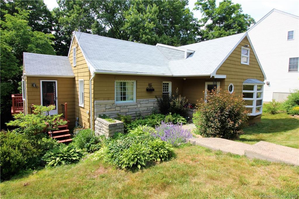 125 Crown St Extension Meriden, CT 06450 - Photo 1 of 1 Gallery Image 1
