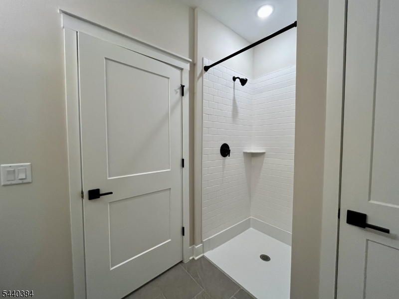 104 Myrtle Road Warren, NJ 07059 - Photo 18 of 21