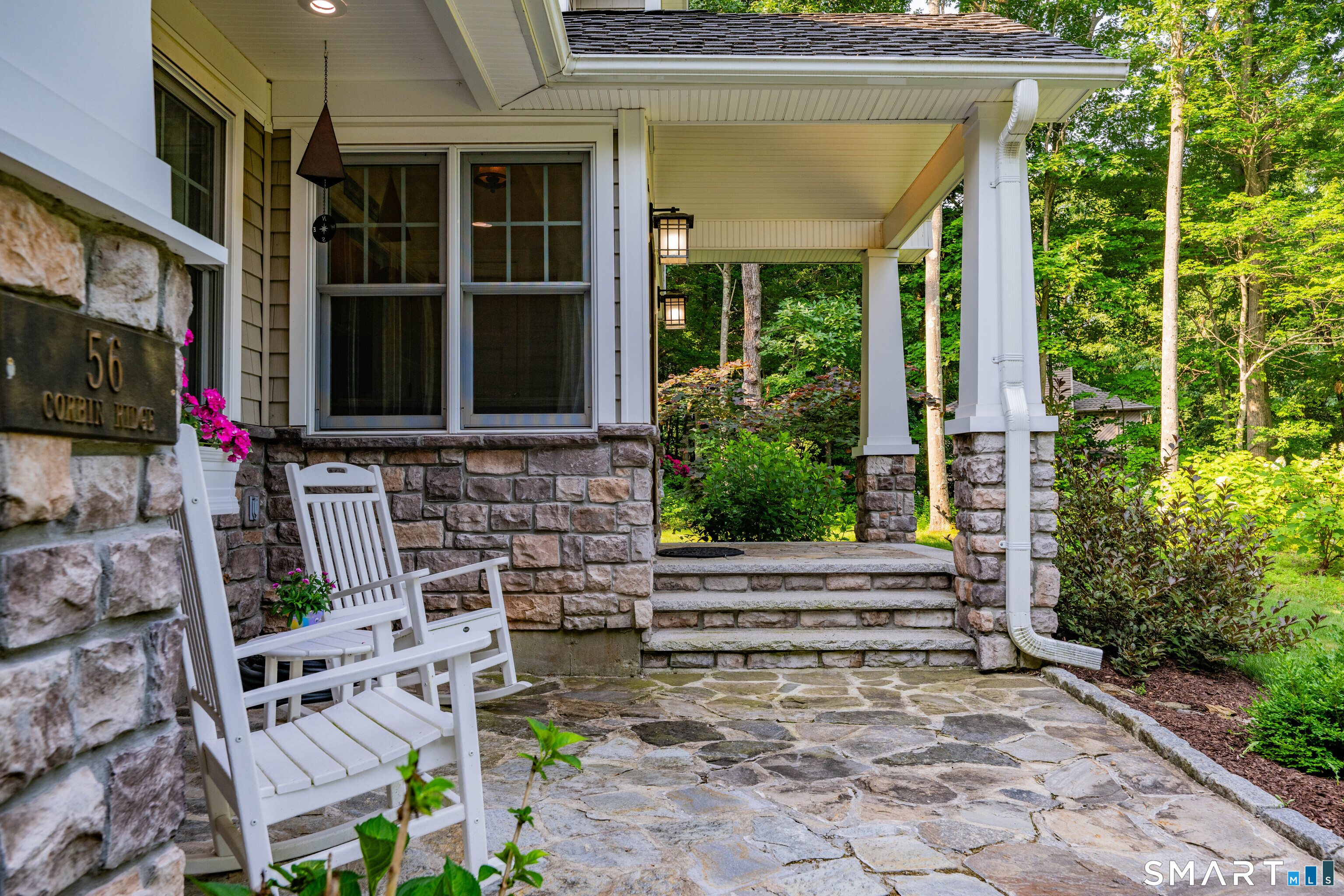 56 Corbin Ridge Bristol, CT 06010 - Photo 4 of 40
