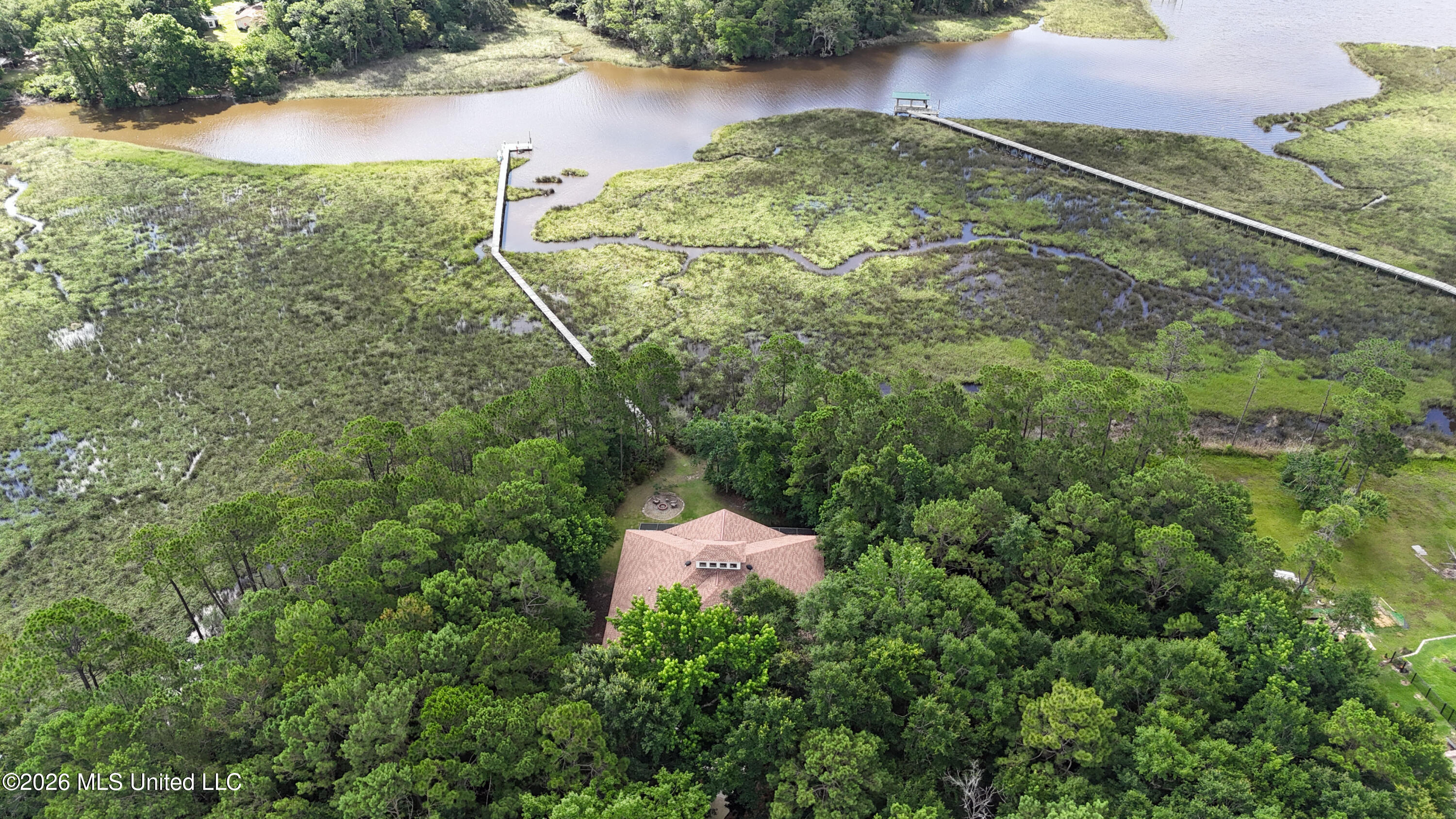 2308 Pointe Of View Ocean Springs, MS 39564 - Photo 55 of 66 057