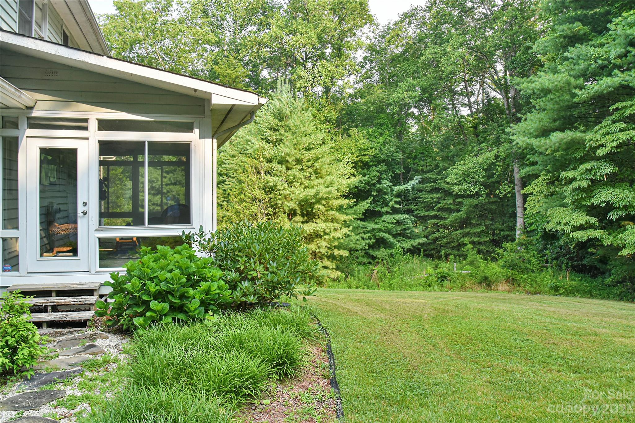 477 Sugar Hollow Road Fairview, NC 28730 - Photo 12 of 41 Gallery Image 12