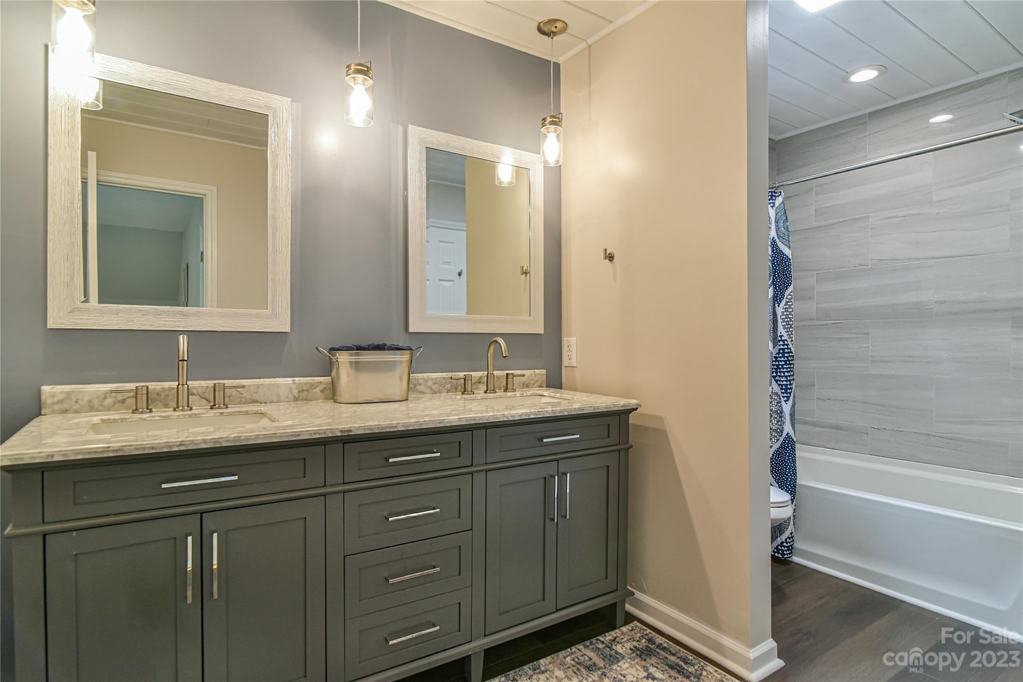 477 Sugar Hollow Road Fairview, NC 28730 - Photo 34 of 41 Gallery Image 34