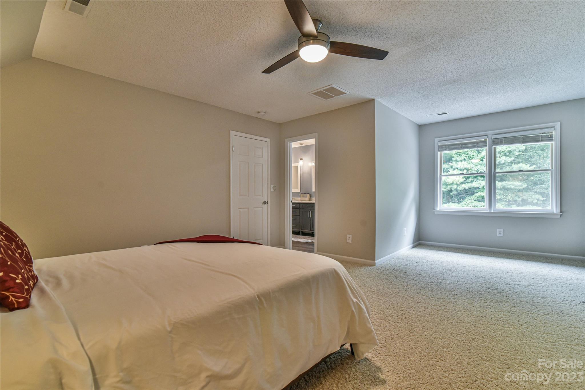477 Sugar Hollow Road Fairview, NC 28730 - Photo 36 of 41 Gallery Image 36
