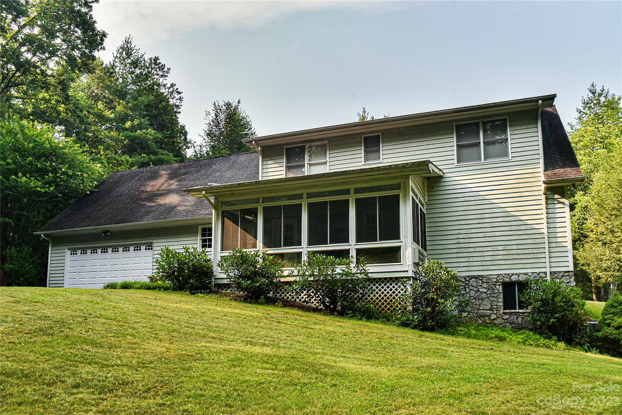 477 Sugar Hollow Road Fairview, NC 28730 - Photo 10 of 41 Gallery Image 10
