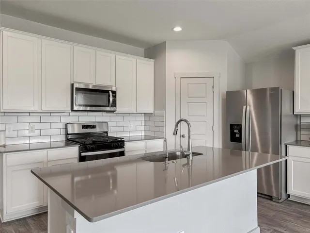 $250,000 | 7722 Suffolk Vly Lane, Rosharon, TX 77583