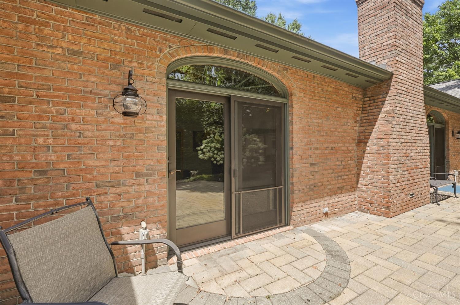 5355 Boomer Road Cincinnati, OH 45247 - Photo 40 of 52 Gallery Image 40