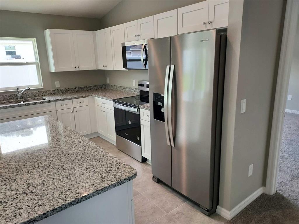 1698 Northeast 161st Street Citra, FL 32113 - Photo 5 of 12