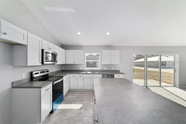 $269,800 | 1698 Northeast 161st Street, Citra, FL 32113