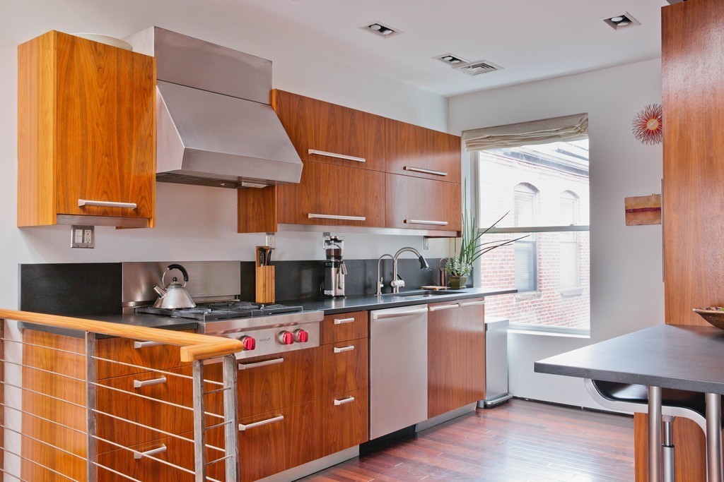 1692 Washington Street, Unit 5 Boston, MA 02118 - Photo 6 of 13