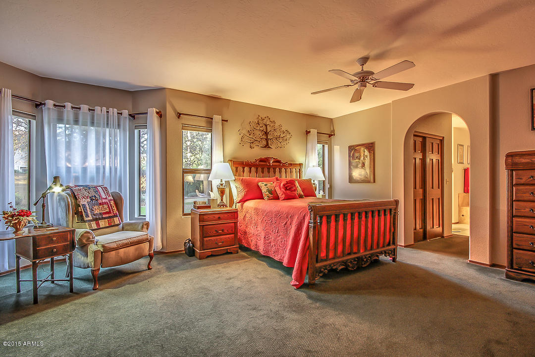 533 East Harwell Road Gilbert, AZ 85234 - Photo 20 of 49 Harwell-20