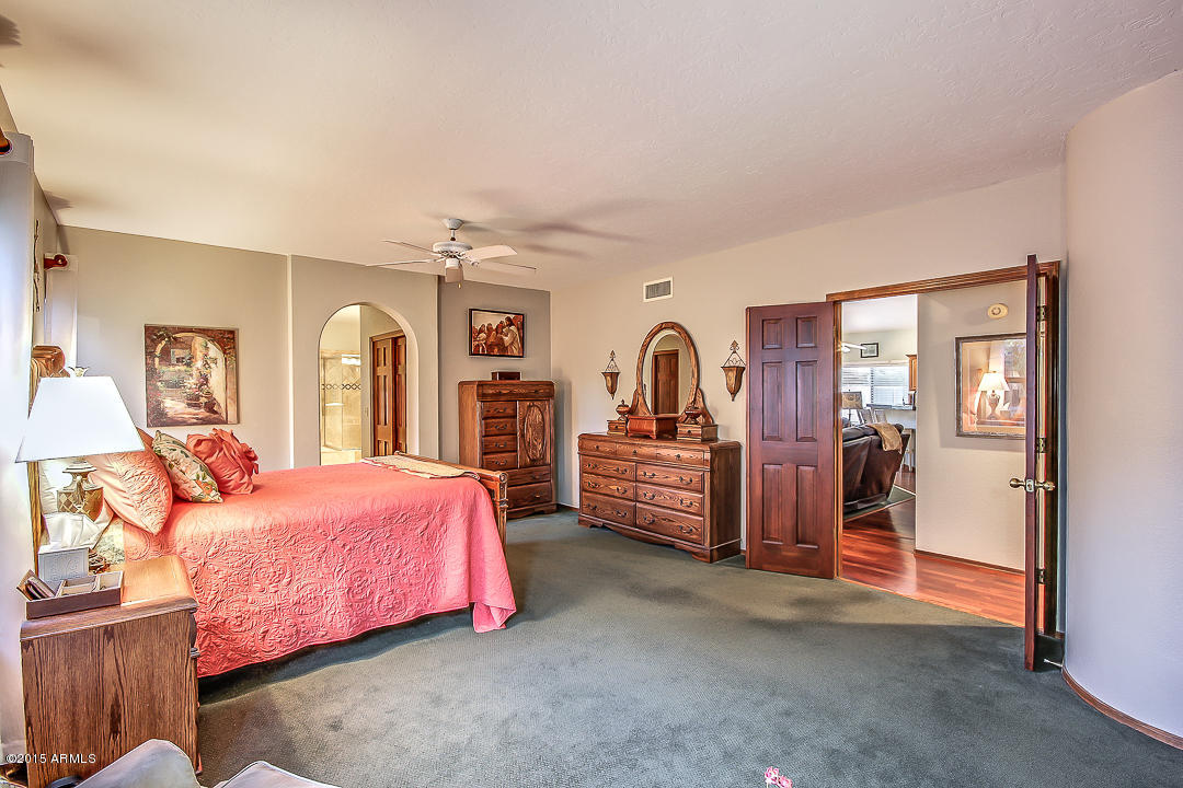 533 East Harwell Road Gilbert, AZ 85234 - Photo 22 of 49 Harwell-22