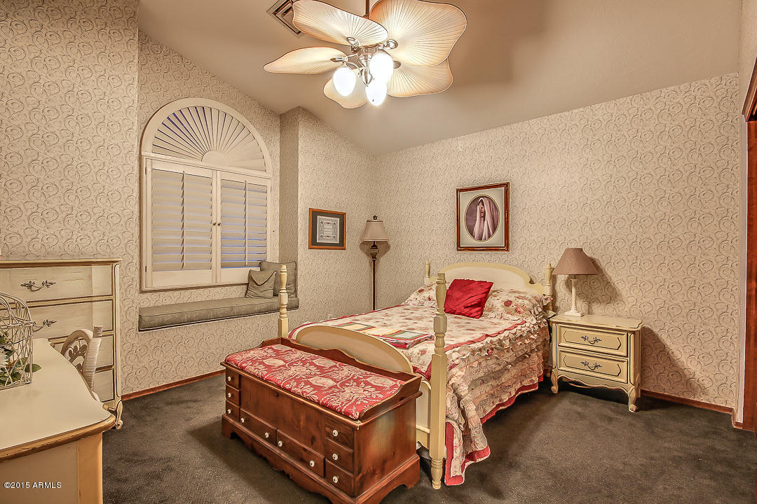 533 East Harwell Road Gilbert, AZ 85234 - Photo 35 of 49 Harwell-35