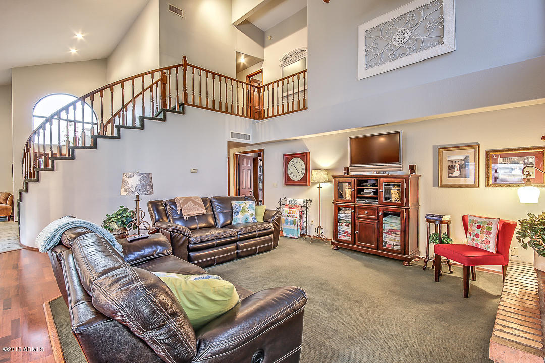 533 East Harwell Road Gilbert, AZ 85234 - Photo 10 of 49 Harwell-10