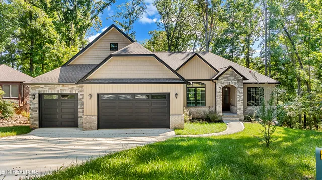 $690,000 | 207 Inata Trail, Loudon, TN 37774