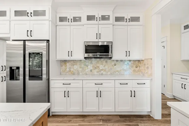 $690,000 | 207 Inata Trail, Loudon, TN 37774