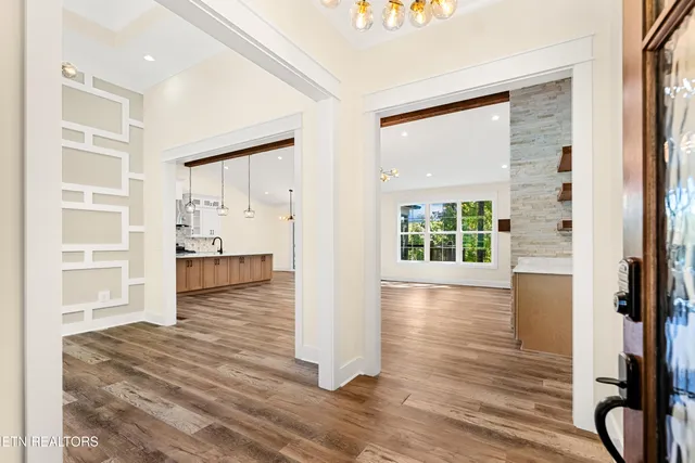 $690,000 | 207 Inata Trail, Loudon, TN 37774