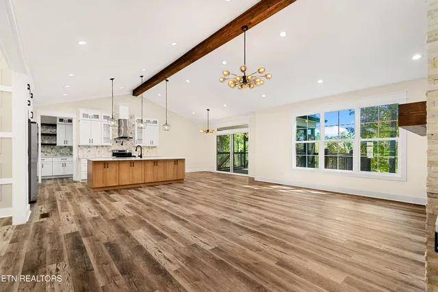 $690,000 | 207 Inata Trail, Loudon, TN 37774