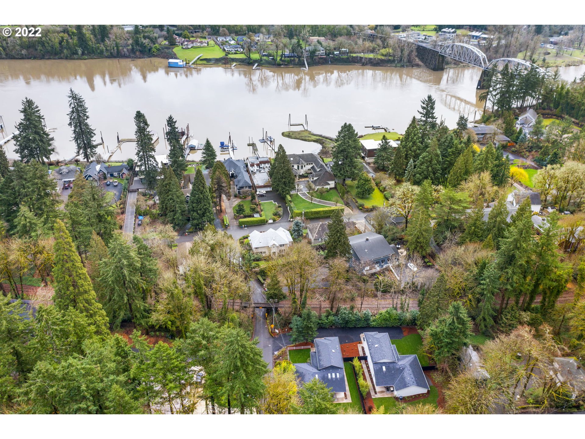 26 Southwest Briarwood Road Lake Oswego, OR 97034 - Photo 30 of 30 Gallery Image 30