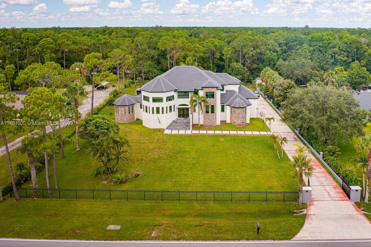 16189 Alexander Run Jupiter, FL 33478 - Photo 18 of 78