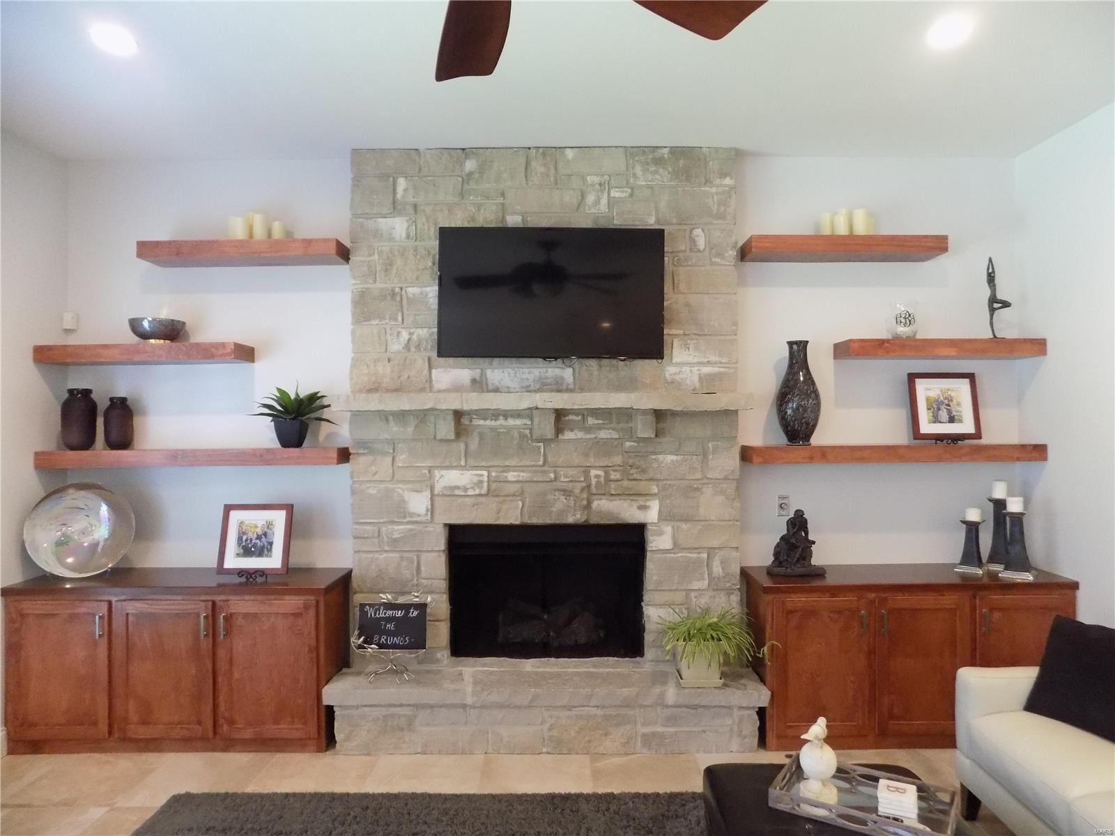 9910 Sappington Road St. Louis, MO 63128 - Photo 15 of 36 Gallery Image 15